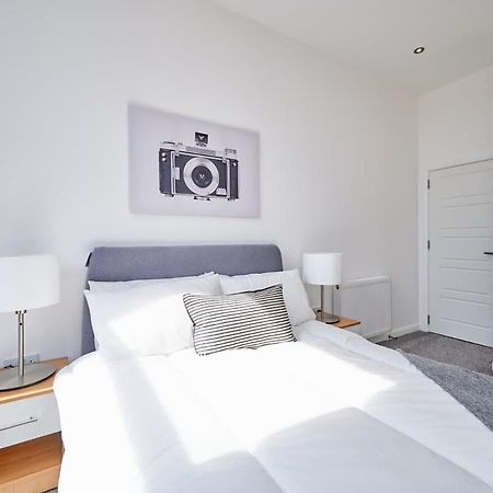 Modern 2 Bedroom Apartment In Preston Preston  Zewnętrze zdjęcie
